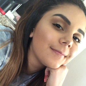 Meet your Posher, Sweet